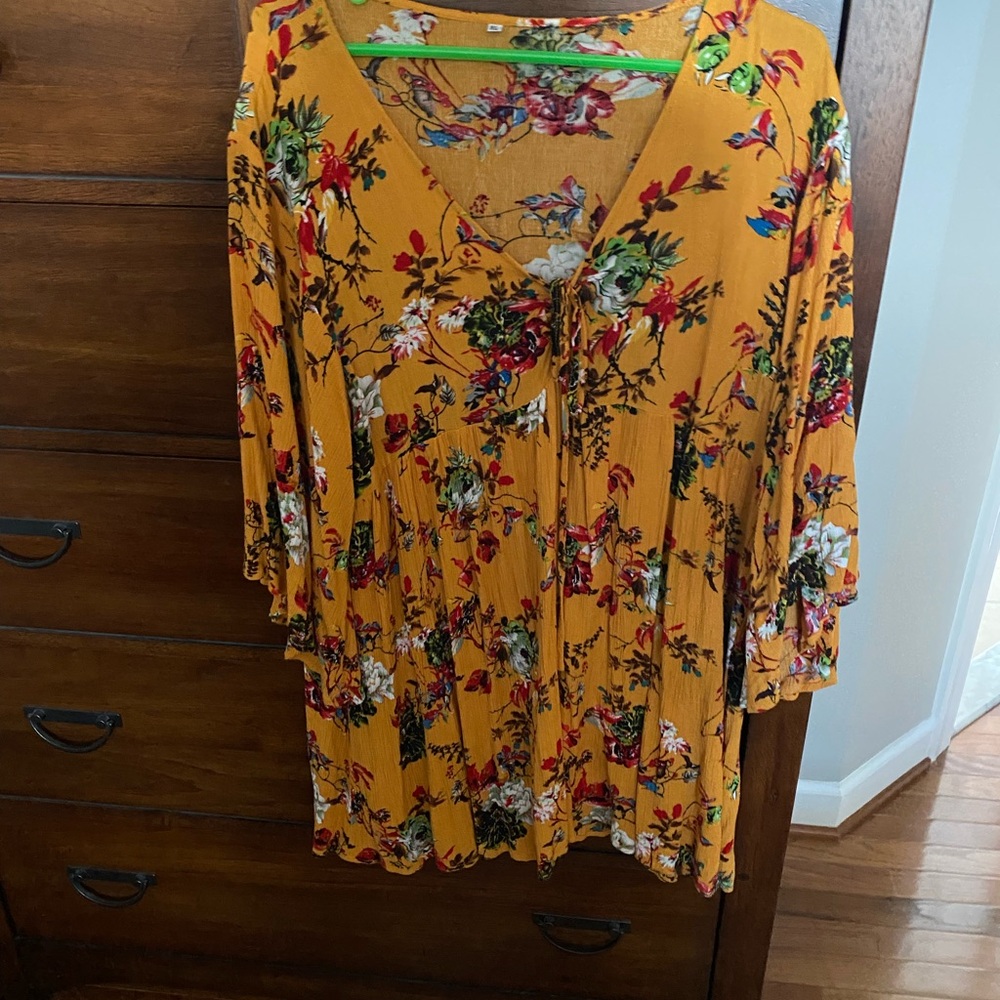 Floral Yellow Dress with Lace-Up Front - Picture 6 of 10